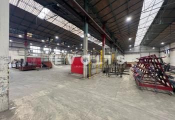 Bâtiment d'activité à vendre Bourgoin-Jallieu - Proche A43 et gare TER