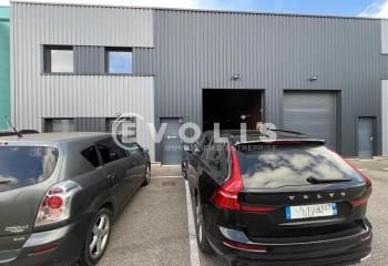 Local d'activité à louer Genay - Parc sécurisé et stationnement libre