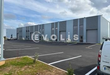 Cellules d'activité à vendre Saint-Vulbas - Proche D77 et A42