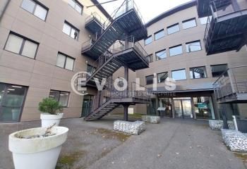Bureaux à vendre Bourgoin-Jallieu - Proche bus, gare TER et autoroute