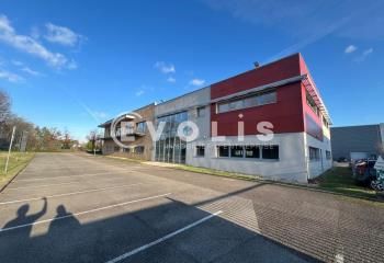 Locaux d'activité à louer Saint-Priest - Divisibles dès 95 m²