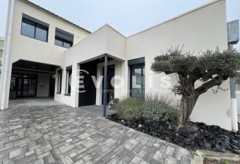 Location bureau Mornant - Entrée indépendante et rénové