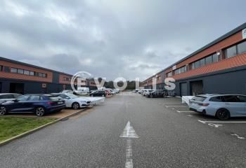 Local d'activité à vendre Vaulx-Milieu - Proximité A43