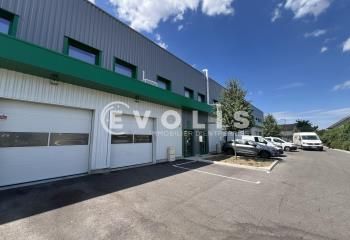 Location local d'activité Mions - Proximité A46 et bus