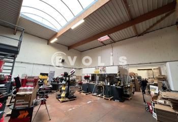 Local d'activité à louer Décines-Charpieu - Proche grands axes