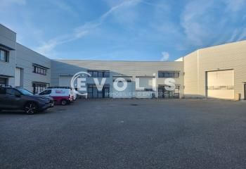 Local d'activité à louer Genas - Proche A43 et rocade Est