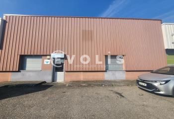 Location local d'activité Bron - Proche tramway T5