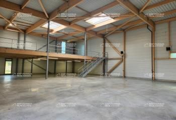 Location locaux d'activité Chanteloup-en-Brie - Parc neuf