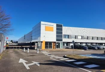 Locaux d'activité à louer Chassieu - Proximité axes routiers principaux