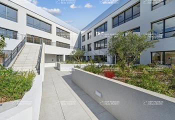 Location bureaux Valbonne Sophia Antipolis - Vue mer et parkings