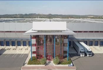 Location bâtiment Marolles-sur-Seine - Proche Seine et transports