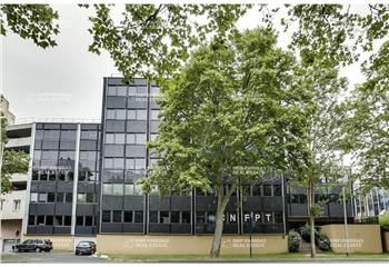 Location bureaux Évry centre-ville - Proche commerces et transports