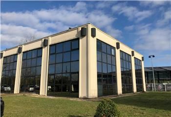 Location bureaux Mérignac - Proche rocade bordelaise et bus