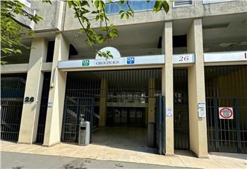 Location bureaux Paris 10 - Proche métro et tramway