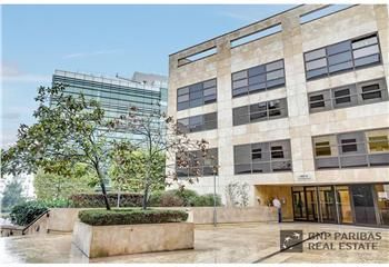 Location bureaux Rueil-Malmaison - Proche centre ville et RER A