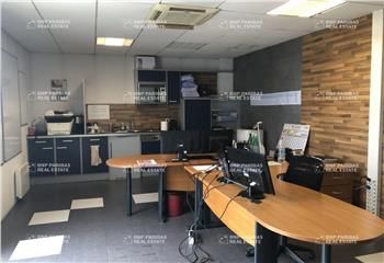 Location bureaux Vern-sur-Seiche - Proche rocade et bus