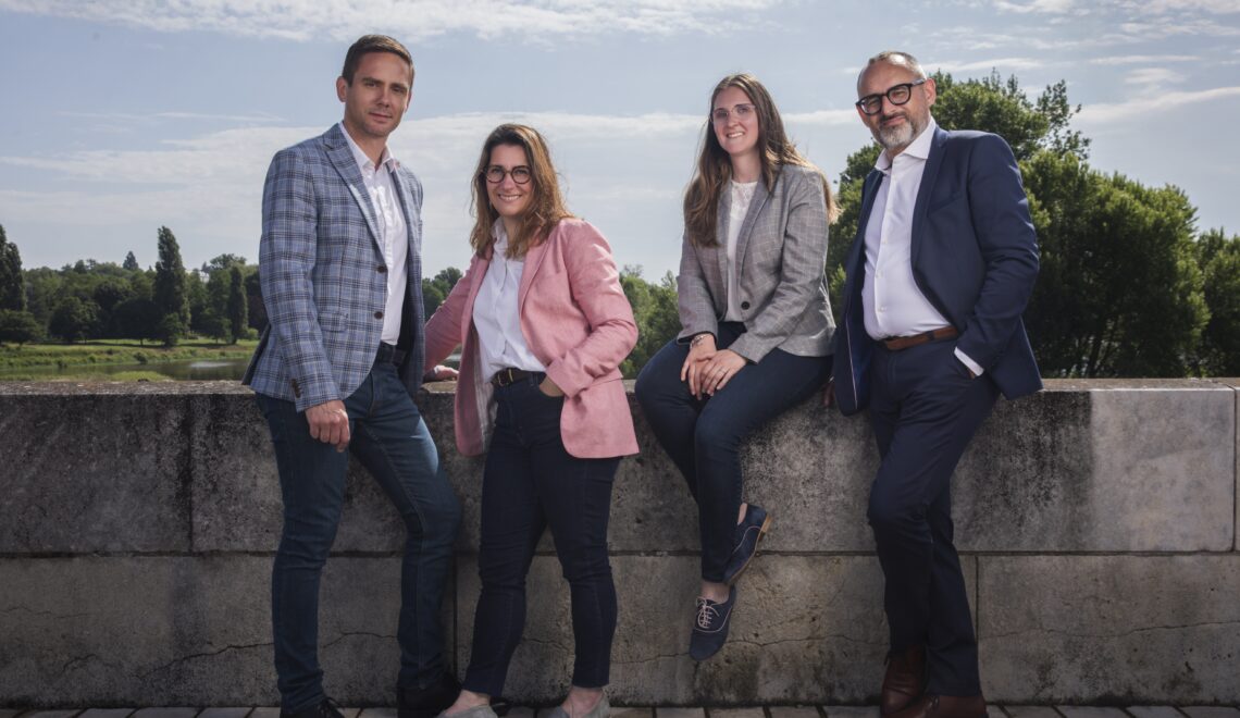 arthur loyd tours jeanne thelisson romain vaucelle anibal pires coralie bonifaci