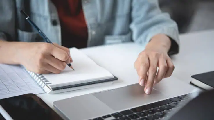 Comment investir dans un local commercial rentable ?