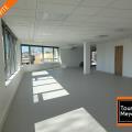 Location de bureau de 1 046 m² à Bruges - 33520 photo - 5