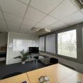 Location de bureau de 195 m² à Bruges - 33520 photo - 5