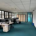 Location de bureau de 163 m² à Compiègne - 60200 photo - 4