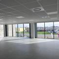 Location de bureau de 122 m² à Crêches-sur-Saône - 71680 photo - 4
