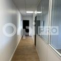 Location de bureau de 18 m² à Genay - 69730 photo - 3