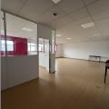 Location de bureau de 210 m² à Montataire - 60160 photo - 2