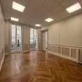 Location de bureau de 166 m² à Paris 8 - 75008 photo - 2