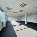 Location de bureau de 98 m² à Roissy-en-France - 95700 photo - 15