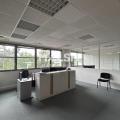 Location de bureau de 346 m² à Saint-Genis-Laval - 69230 photo - 3