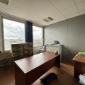 Location de bureau de 265 m² à Saint-Ouen - 93400 photo - 2