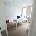 Location de bureau de 246 m² à Versailles - 78000 photo - 5
