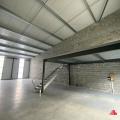 Location d'entrepôt de 196 m² à Beychac-et-Caillau - 33750 photo - 1