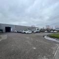 Location d'entrepôt de 3 650 m² à Bruges - 33520 photo - 1