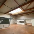 Location d'entrepôt de 434 m² à Décines-Charpieu - 69150 photo - 4