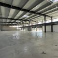 Location d'entrepôt de 3 957 m² à Éragny - 95610 photo - 4