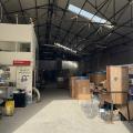 Location d'entrepôt de 1 200 m² à Gémenos - 13420 photo - 3