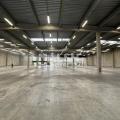 Location d'entrepôt de 3 851 m² à Genas - 69740 photo - 1