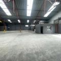 Location d'entrepôt de 500 m² à Redessan - 30129 photo - 3