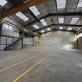Entrepôt à acheter de 4 675 m² à Rillieux-la-Pape - 69140 photo - 3