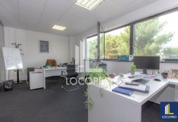 Location bureau Aix-en-Provence (13290) - 141 m² à Aix-en-Provence - 13100