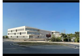 Location bureau Aix-en-Provence (13290) - 915 m² à Aix-en-Provence - 13100