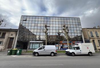 Location bureau Bordeaux (33300) - 33 m²