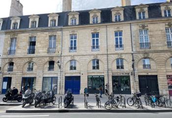 Location bureau Bordeaux (33000) - 155 m²