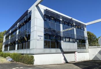 Location bureau Bordeaux (33000) - 61 m² à Bordeaux - 33000