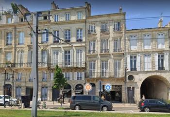 Location bureau Bordeaux (33300) - 174 m²