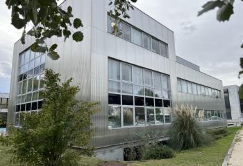 Location bureau Bordeaux (33300) - 1036 m² à Bordeaux - 33000
