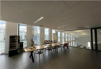 Location bureau Bordeaux (33800) - 2100 m²