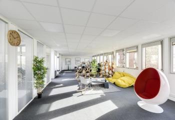 Location bureau Boulogne-Billancourt (92100) - 131 m²